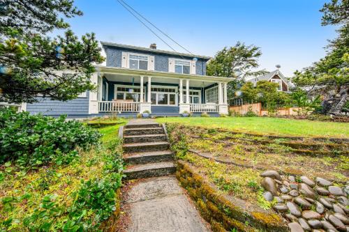 Seaside House | Oceans Away