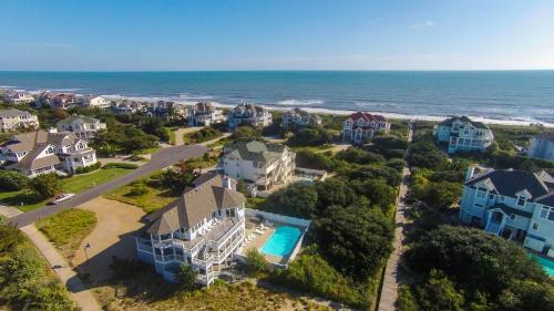 Pine Island House | Oceanside, 7 BRs, Private Pool, Den, Rec Rm, 350 ft to Beach access, PI54, Fore Sea Suns