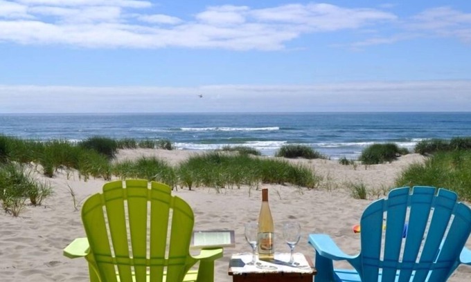 Bayshore House | Ocnfrt, Frplc, hot tub, pets! Fall Special! Rates discounted!