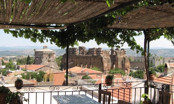 Bergama Hotel | Odyssey Guest House