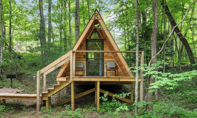 Hartford Cabin | Off-Grid Mini A-Frame in Hartford, TN- Cabin R