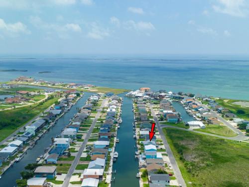 City-by-the Sea House | Off the Charts
