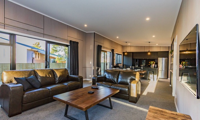 Ohakune Cottage | Ohakune Snowhaus - Ohakune Holiday Home