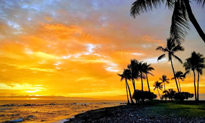 Kahaluu Bay Condo | OHANA means FAMILY! Stay at the beautiful Ohana Beach Retreat in Keauhou!