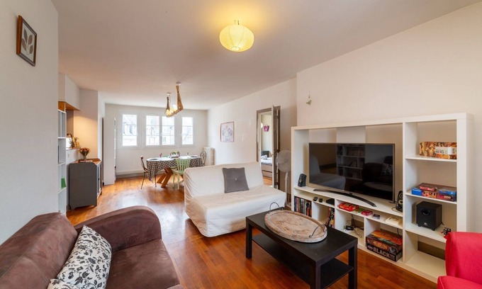 Blois Apartment | OIQIA Averia