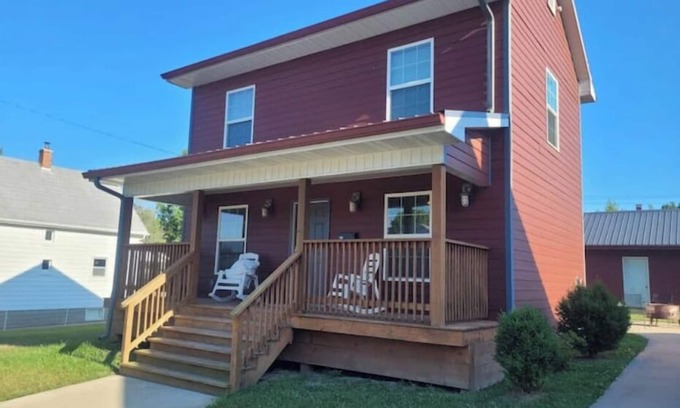 Hermann House | Oktober Haus 3BDRM in Downtown Hermannnn