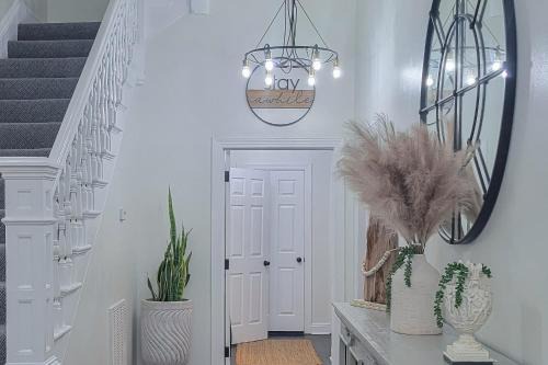 Dixon Park House | Ola's Oasis