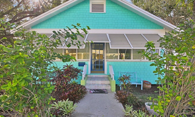 Stuart House | Old Florida Cracker House in downtown Stuart