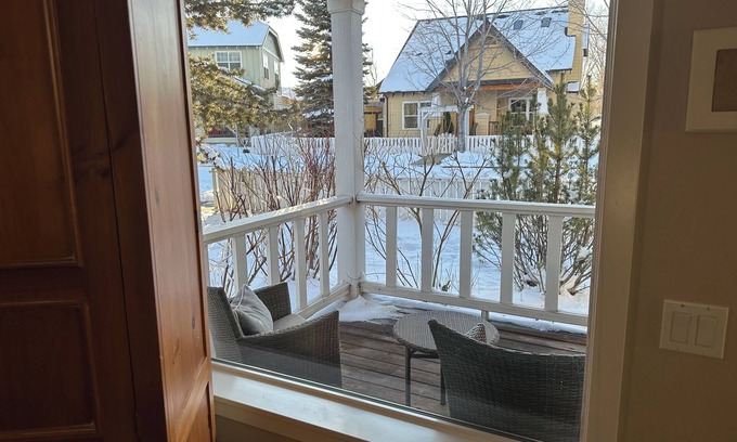 Bend House | Old Mill Bend - Fantastic location to River, Restaurants and Fun - kid friendly