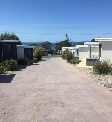 Bridport Apartment | Old Pier Apartments