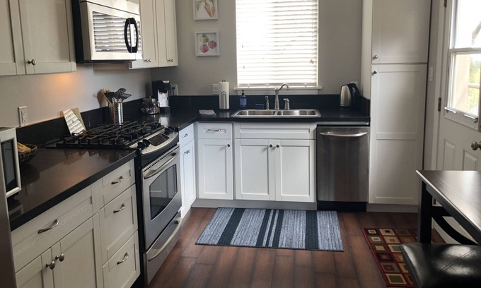 Auburn House | Old Town Hideaway - nestled in the heart of California's Gold Country