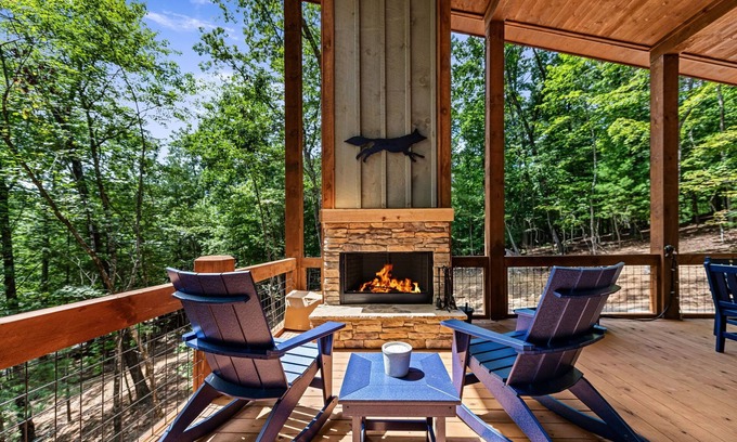 Cherry Log Cabin | Olivers Modern Twist- Cherry Log GA