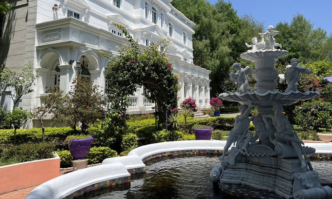 Puli Bed & Breakfast | olliere castle