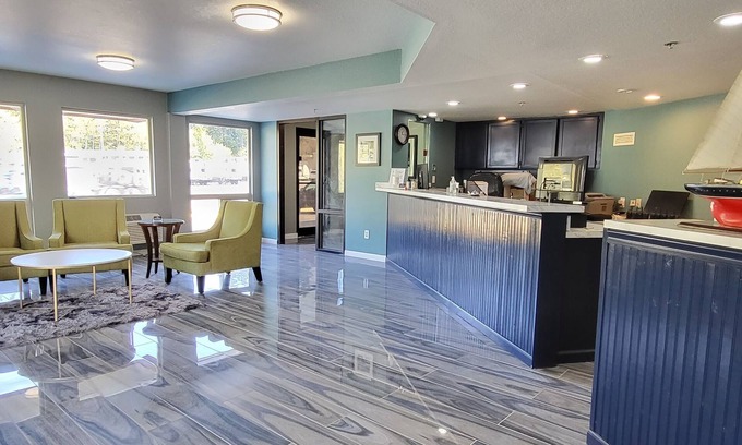 Port Angeles Hotel | Olympic Inn & Suites