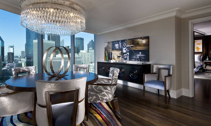 Downtown Dallas Hotel | Omni Dallas Hotel