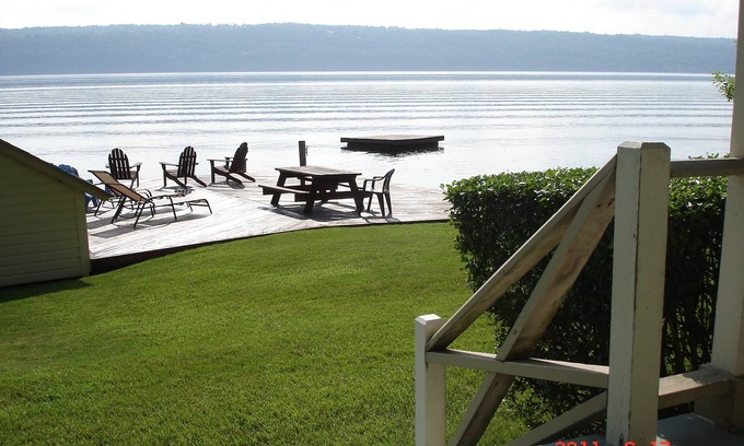 Ithaca House | ON Cayuga Lake 3miles to Ithaca, close to Cornell, IC & Bike trail, Pines Restn