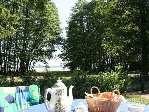 Joachimsthal House | on Grimnitzsee with lake views