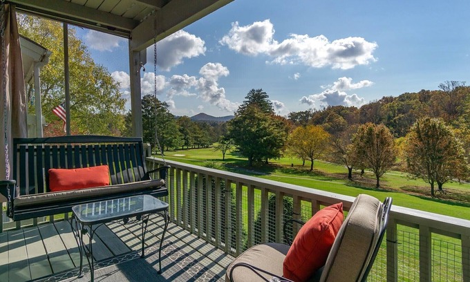 Spruce Pine Condo | ON the Golf Course, Views, Explore the Blue Ridge Mountains!