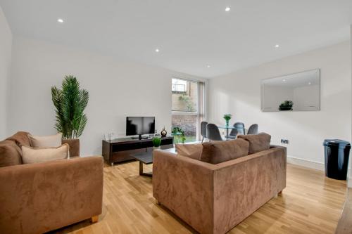 Cathedrals Apartment | One Bed Serviced Apartment near South Bank by MySquare