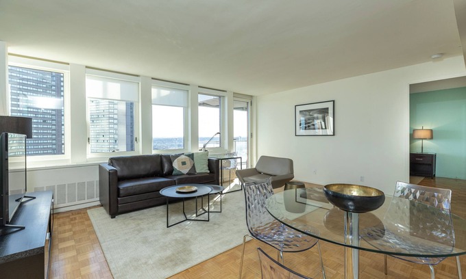 Back Bay East Apartment | One Bedroom Apartment in Back Bay Building