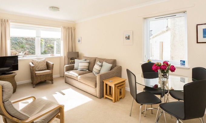 North Berwick Apartment | One bedroom holiday apartment North Berwick