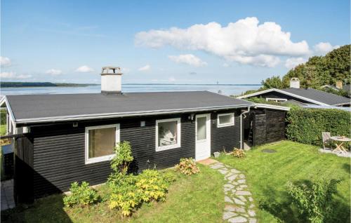 Olsted House | One-Bedroom Holiday Home Ølsted With Sea View 09