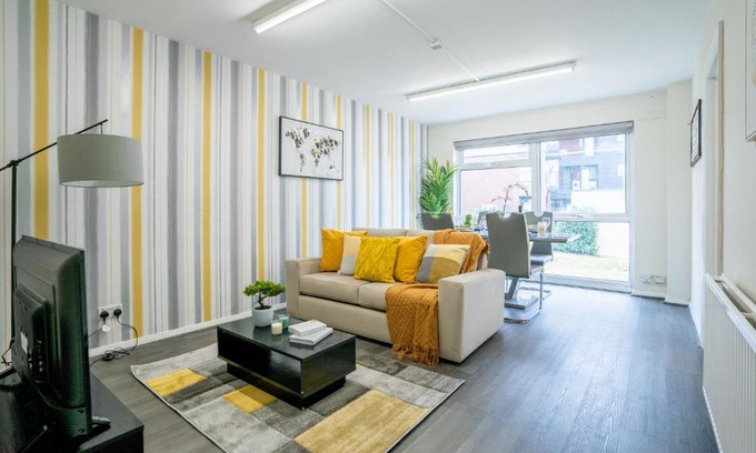 Stamford Hill Apartment | One Bedroom Stoke Newington Apartment