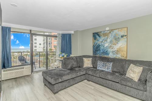 Myrtle Beach House | One Bedroom Suite at The Landmark Resort Unit 347