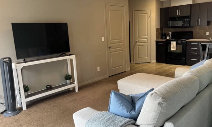 Cranston House | One bedroom townhouse in Auburn Bay