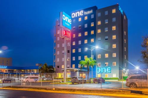 Apodaca Hotel | One Monterrey Aeropuerto