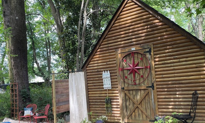 Grenada Cabin | One night stand