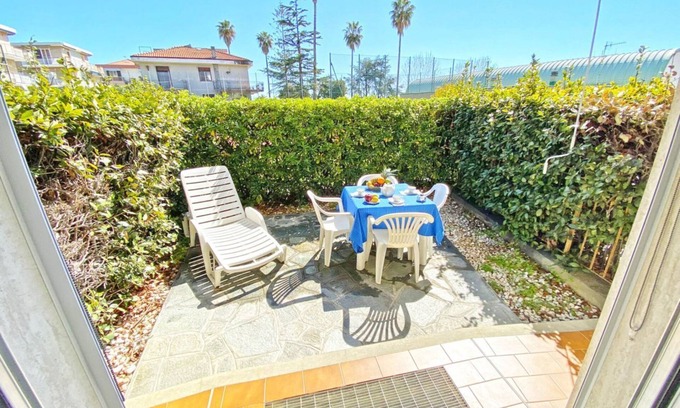 Santo Stefano al Mare Apartment | ONE-ROOM APARTMENT 50 metres from the SEA near SANREMO
