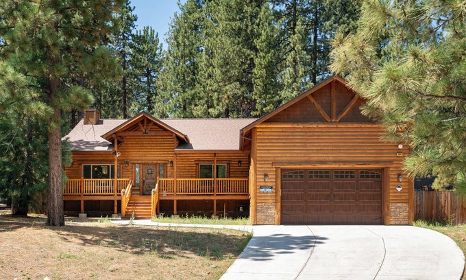 Summit Estates Cabin | Only 1 Mile To Snow Summit! | Big Bear Home | Paradise Pines by AvantStay