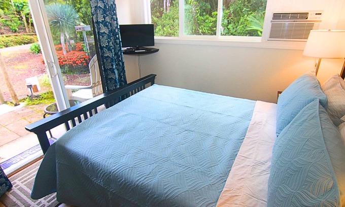 Keaau Apartment | Only 49 Dollars per night! Air-conditioned!