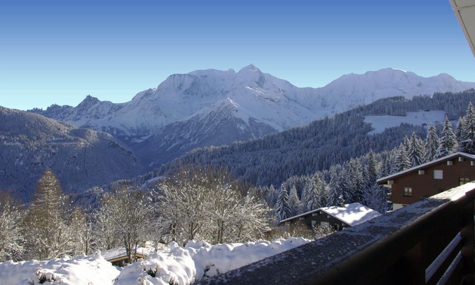 Saint-Gervais-les-Bains Apartment | Onyx11-Breathtaking Views, Fireplace face Mt-Blanc