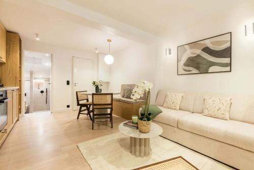 Quartier du Faubourg-Montmartre Apartment | Opéra - Elégant appartement - Haystia
