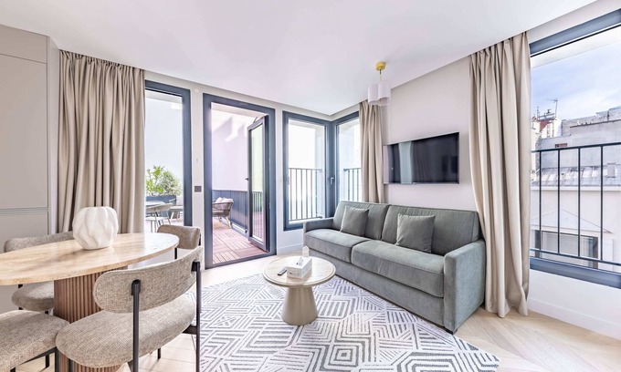 Chaussee-d'Antin Apartment | Opera - One Bedroom Terrace
