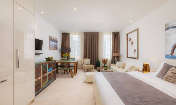 Alt-Wiedikon Apartment | Optimum Apartment Crazy China Junior