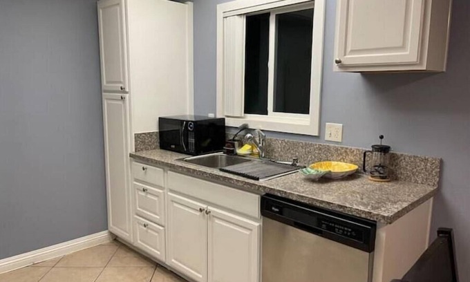Park Santiago House | Orange County, 6mi to Disney and other attractions