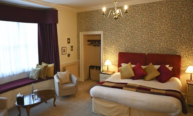 Knaresborough House | Orchard Club - Newton House