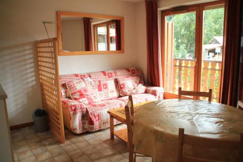 Chatel Apartment | Orchidee OD8 NATURE & TELECABINE 4 pers