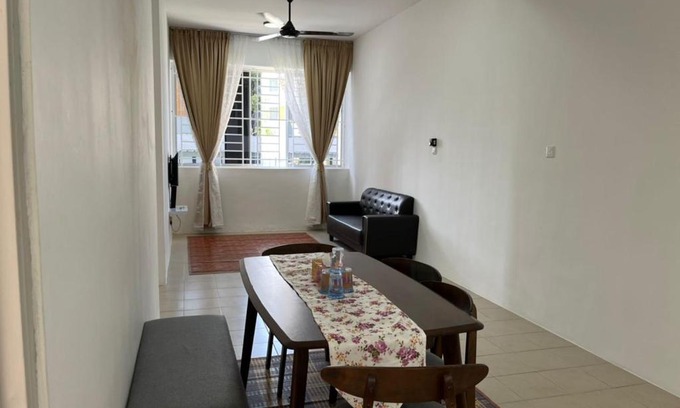 Tawau Apartment | OrchidVilla Homestay at Southville Apartment