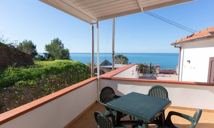 Palinuro House | Orizzonte Blu Superior 11, Palinuro, Cilento