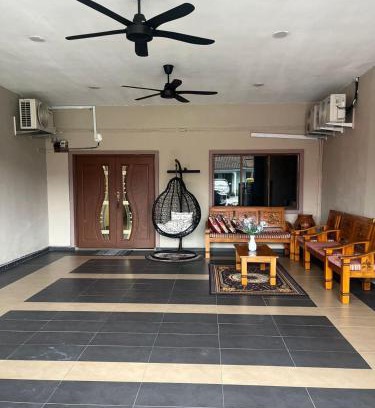Bukit Rambai House | ORKiD HOMESTAY