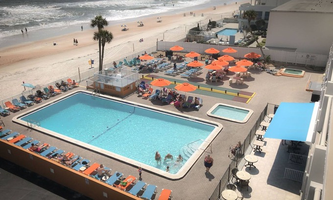 Volusia County Condo | Ormond Beach Ocean Front Condo