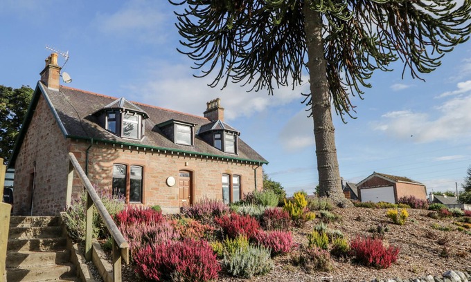 Marybank Cottage | Orrinside