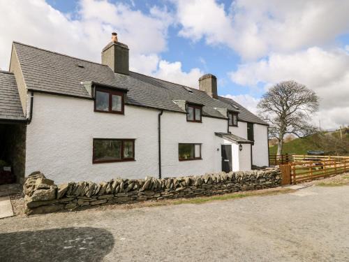 Gwynedd- Snowdonia House | Orsedd Wen Farmhouse