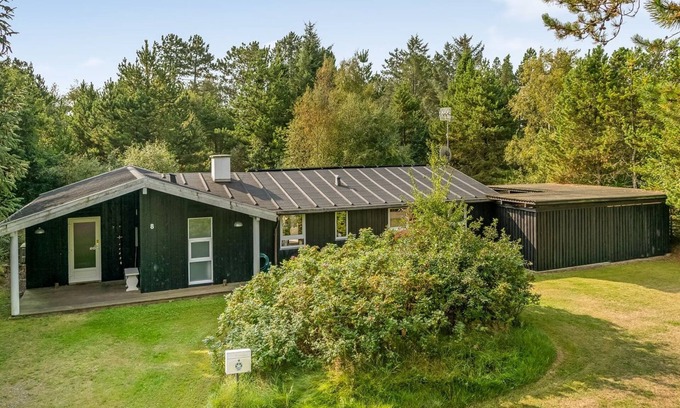 Sæby House | "Orvokki" - 125m from the sea by Interhome