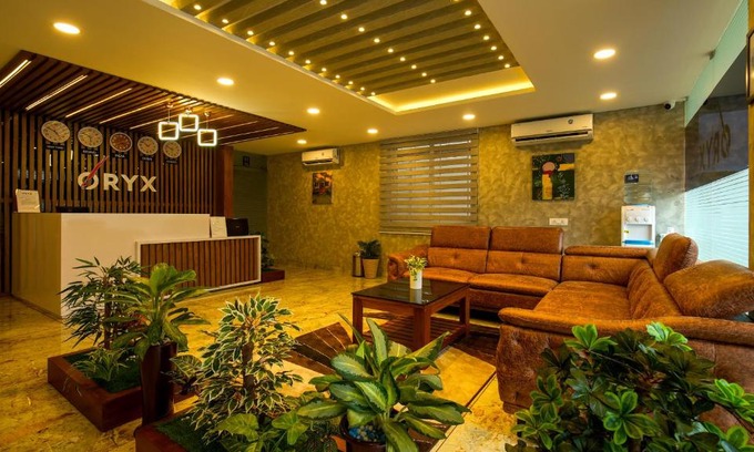 Kakkanad Hotel | Oryx Home The Business Class Hotel
