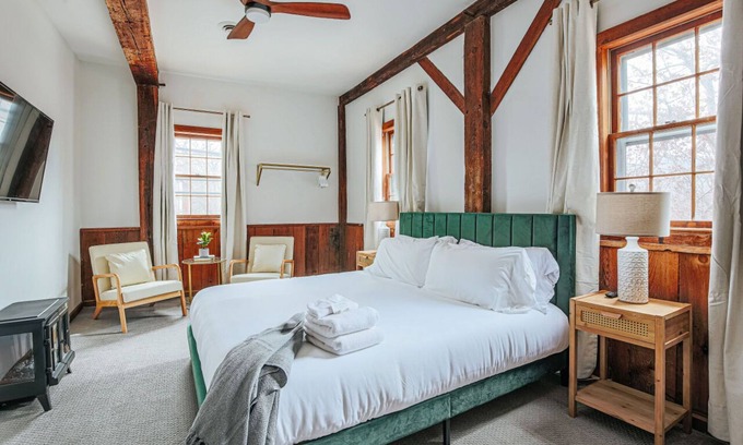 Spottswood Bed & Breakfast | Osceola Mill is a B&B inn located in the Shenandoah Valley 20 minutes from Lexington and Staunton.